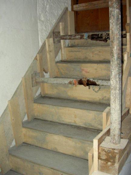 Feuerfeste Treppe zum Kirchenboden.