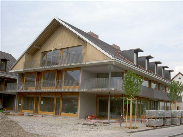 Haus "A" von der Strasse "Im Hof".
