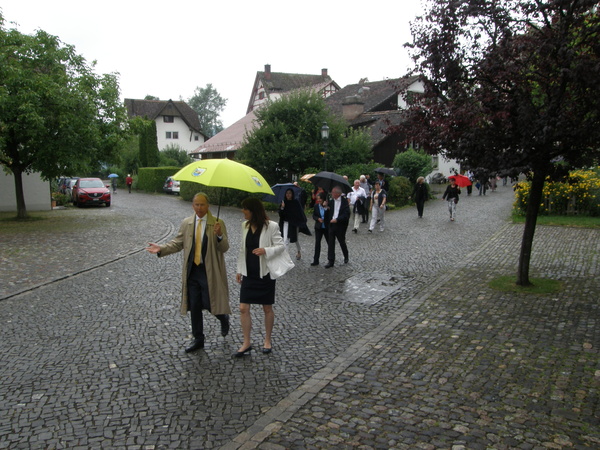 Auf dem Weg zum Festzelt.