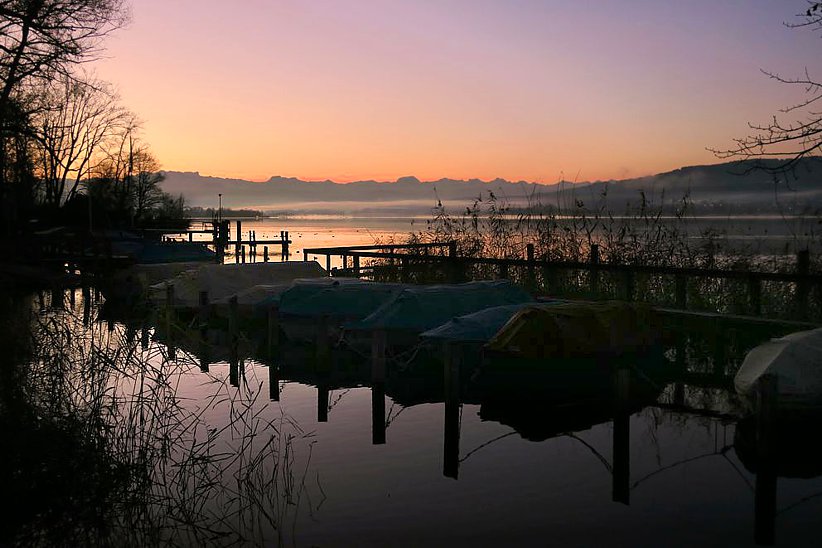 Stimmungen zwischen Tag und Nacht haben es in sich, auch am Greifensee.