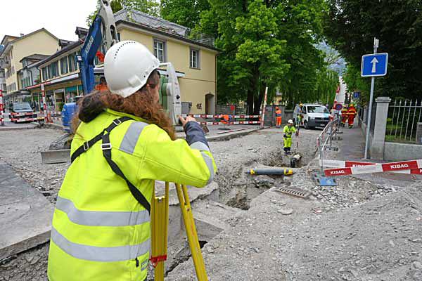 Vermessung von Schächten und Leitungen.