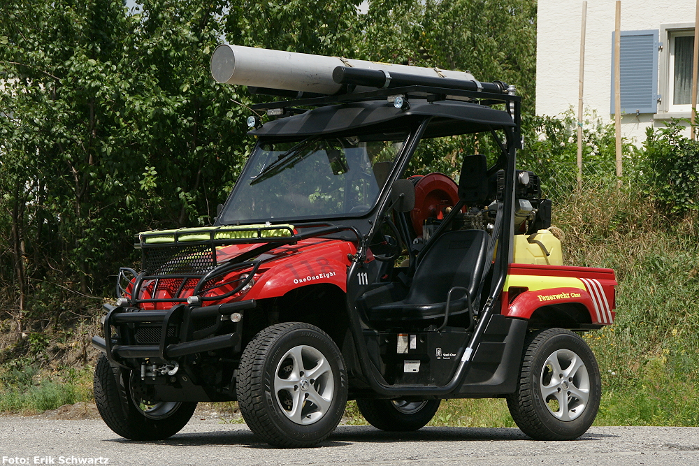 Jahrgang: 2005
Typ: Yamaha 4x4
Motor: 1 Zylinder 33 PS
Getriebe: Variomatik
Gewicht: 907 Kilogramm
Höhe: 2.2 Meter
Breite: 1.45 Meter
Länge: 3.0 Meter
Verwendung: Kleinlöschfahrzeug Beleuchtungsfahrzeug, Brandbekämpfung in engen Gassen und unwegsamen Gelände