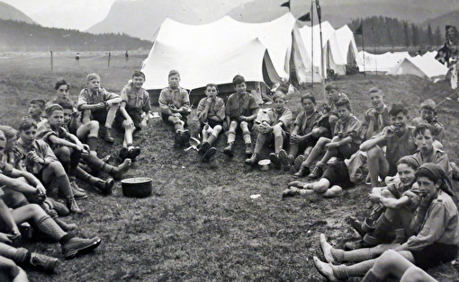 Churer Pfadfinder im Jahr 1943 am kantonalen Pfingstlager in Samedan.