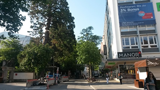 Blick Bahnhofstrasse Richtung Postplatz