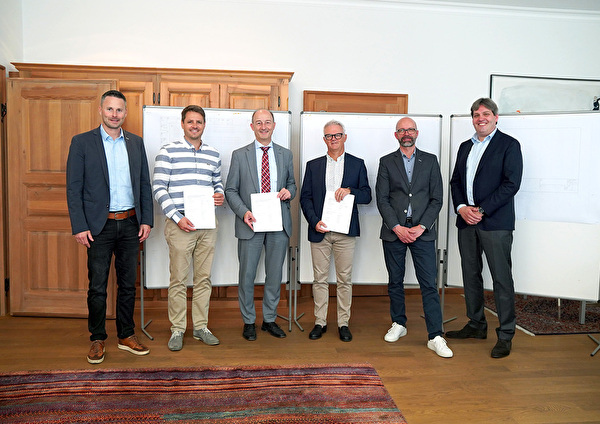 Vertragsunterzeichnung