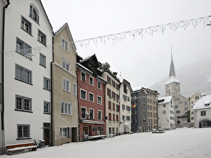 Der grösste Platz in der Innenstadt im Winterkleid.