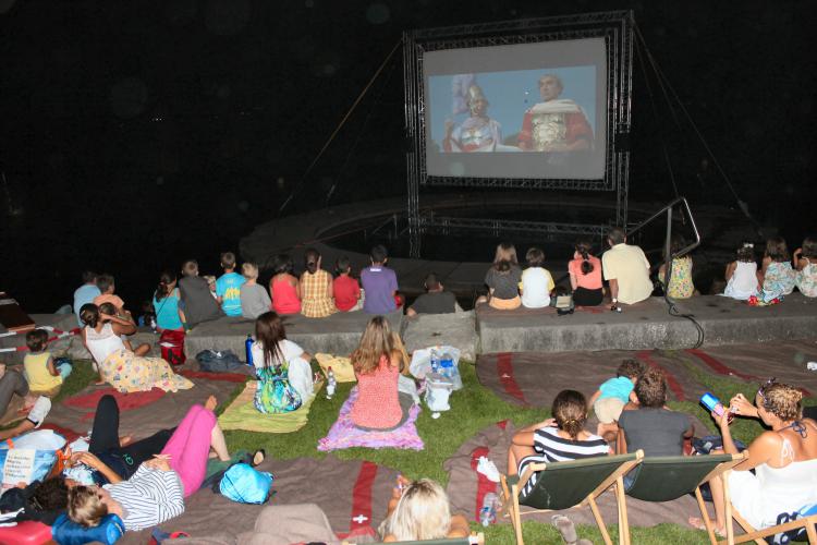 Petits et grands ont appréciés dessins animés et films, avec pour la première fois à ciné Gitana, deux projections la même soirée.