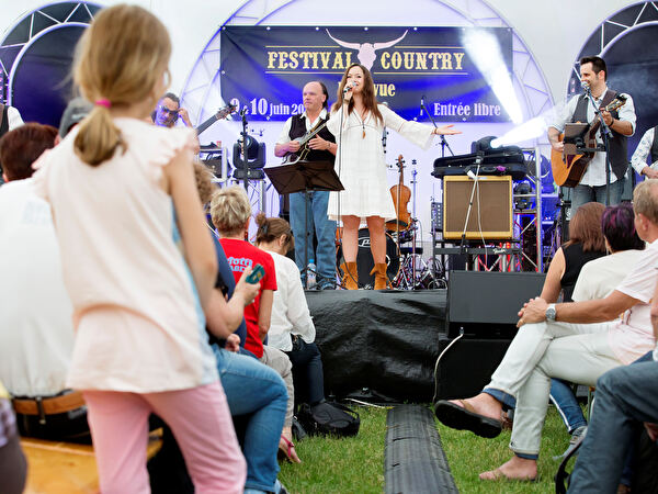 concert pendant le festival country 