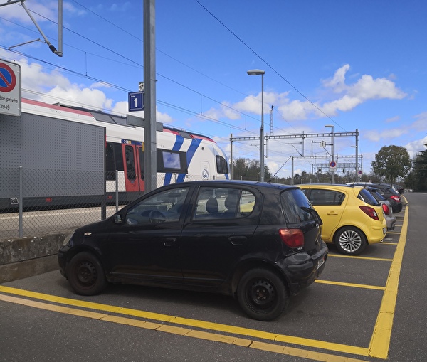 parking communal gare genthod bellevue 