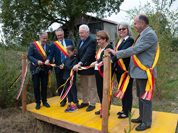 Coupure du ruban d'inauguration de la renaturation du Gobé-Marquet