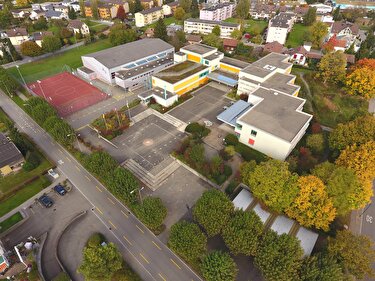 Schulanlage Hof - Titelbild für die Vorlage der Budgetgemeindeversammlung vom 24. November 2017