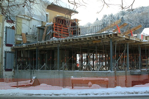 Ansicht von der Schulhausstrasse.