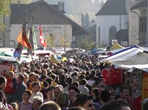 Jahrmarkt Schöftland - Bevölkerungsaufmarsch