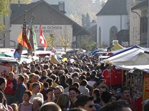 Jahrmarkt Schöftland - Bevölkerungsaufmarsch