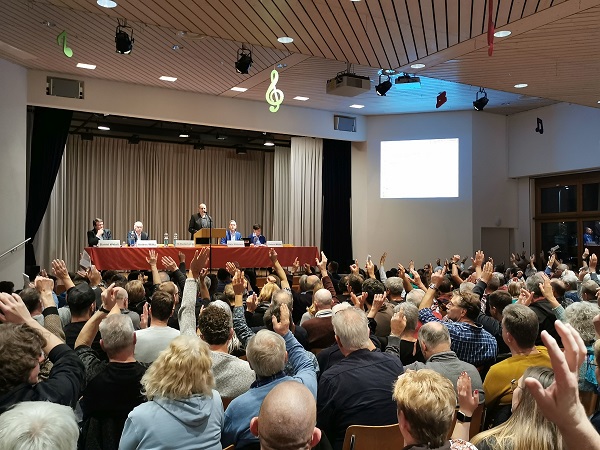 Gemeindeversammlung Schöftland; Aula Bezirksschulhaus