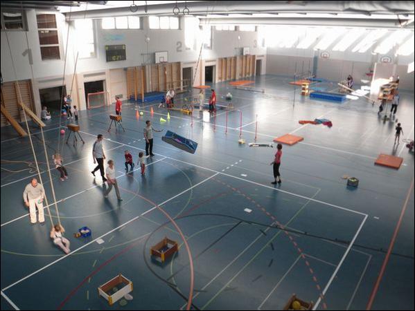 <LINK https://www.schoeftland.ch/ortsplan/c/646402/239781>* Sporthalle im Ortsplan anzeigen *</LINK>