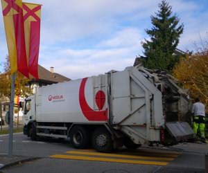 Ghüder-Lastwagen beim Lindenplatz