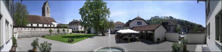 <LINK https://www.schoeftland.ch/ortsplan/c/646278/239462>* Schlosspark im Ortsplan anzeigen *</LINK>