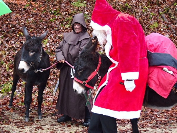 Samichlaus, Schmutzli und zwei Esel