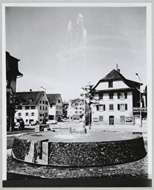 Kirchplatz Cham mit neuem Brunnen