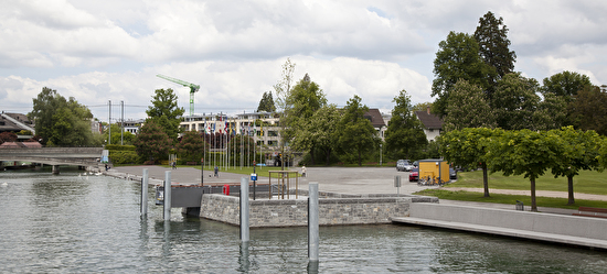 Seeuferzone Hirsgarten mit Schiffstation