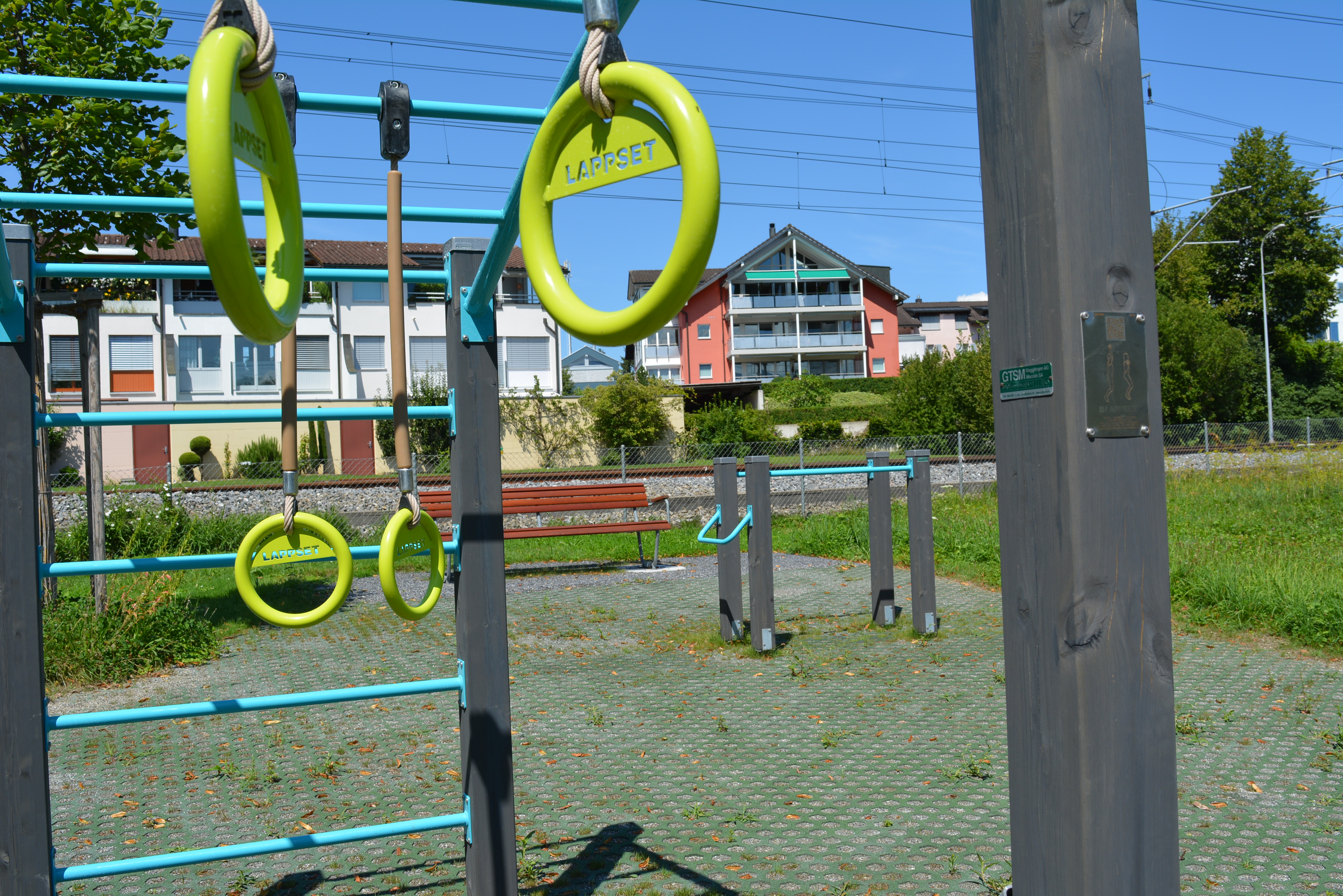Krafttraining unter freiem Himmel