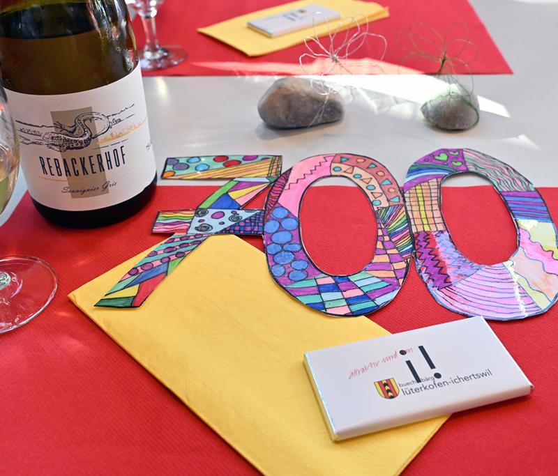 Logo Dorffest 700 Jahre Lüterkofen Tischdekoration