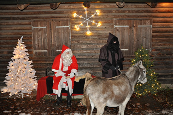 Samichlaus, Schmutzli und Eseli