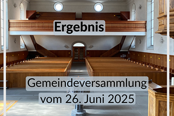 Foto im Inneren der ref. Kirche