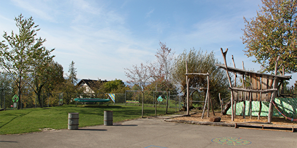 Spielplatz Schule Mettlen