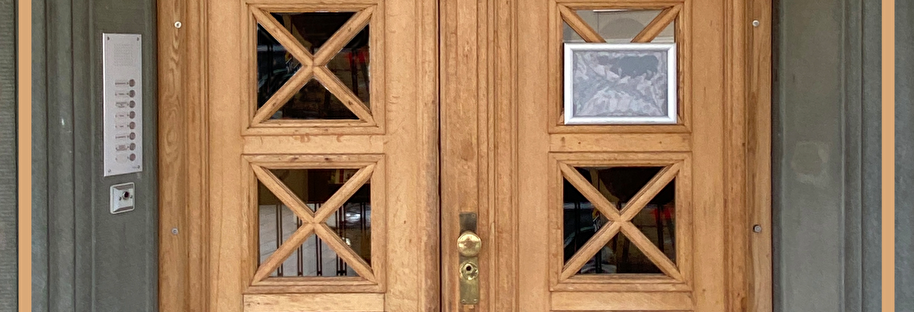 Eingangstüre Gemeindehaus