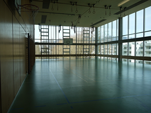 Turnhalle 2