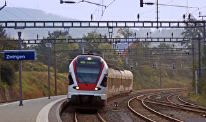 Ein Flirt der S-Bahnlinie S3