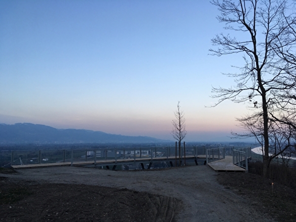 Aussichtssteg Montlinger Bergli