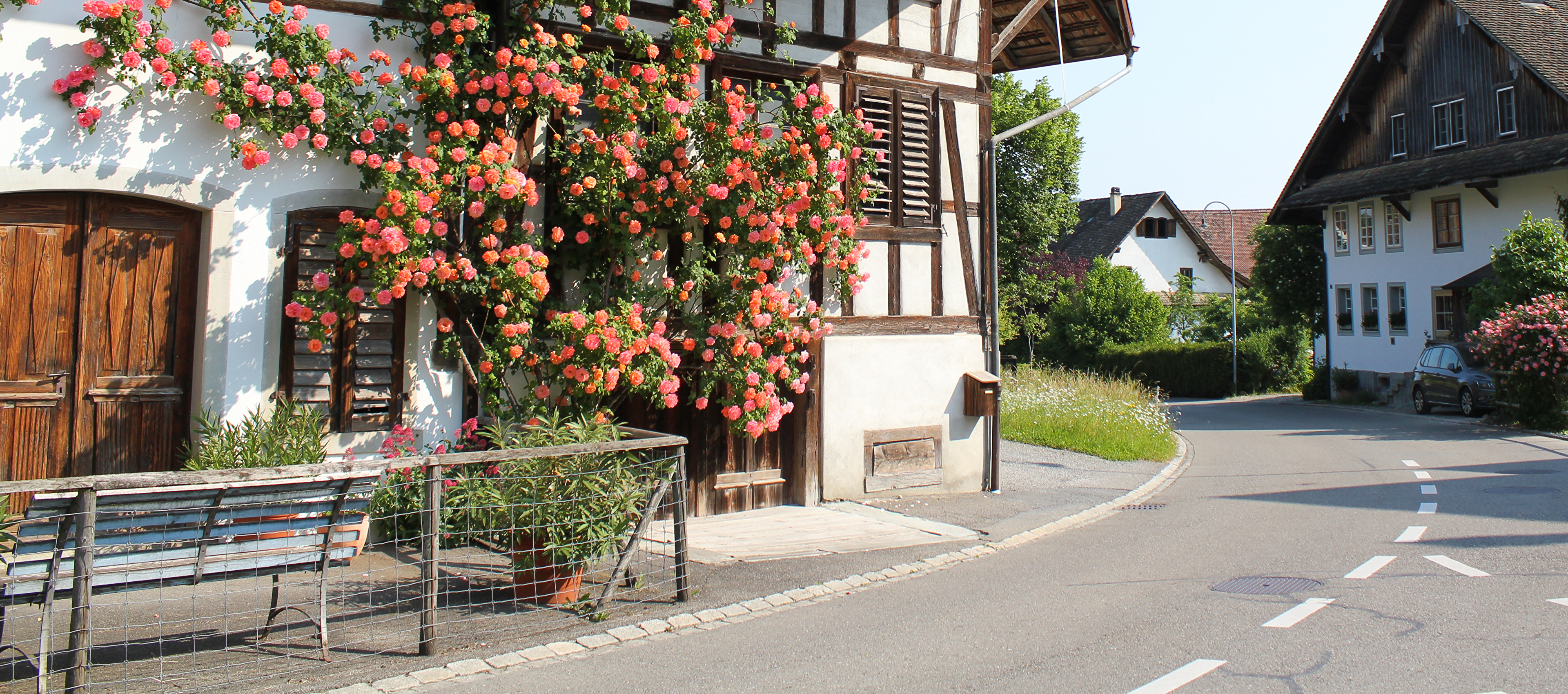 Strasse mit schöner Fassade
