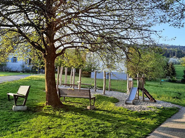 Foto Spielplatz Semiweiher