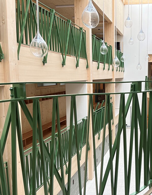 Innenansicht des neuen Schulhauses
