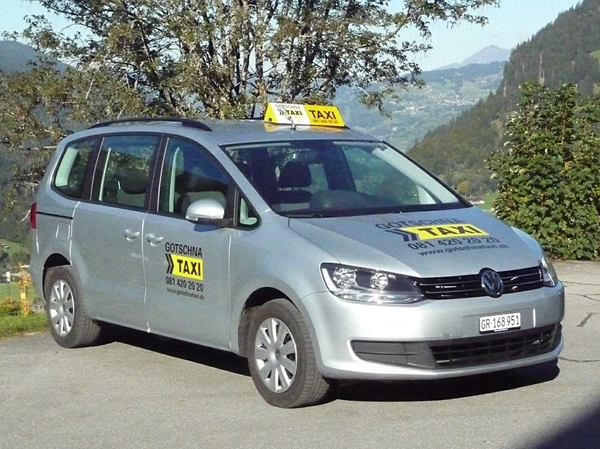 Taxifahrzeug der Gotschna Taxi GmbH