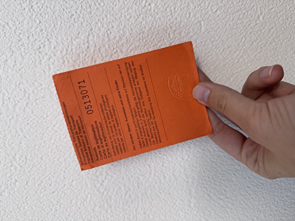 Der alte analoge Einheimischenausweis