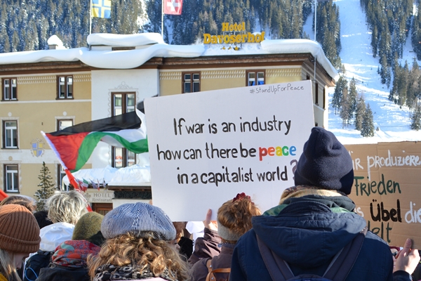 Demonstration auf dem Postplatz