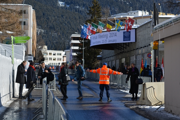 Verkehrsregelung während dem WEF