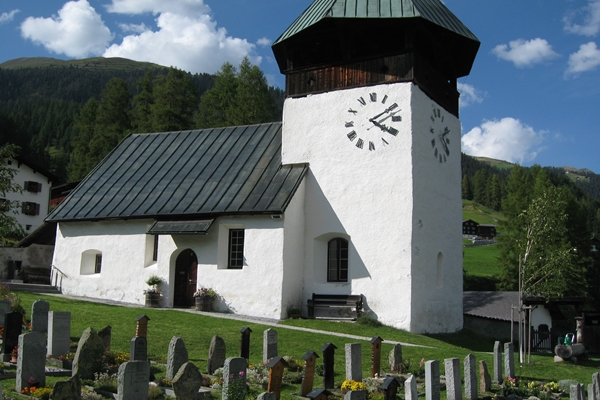 Kirche von Davos Glaris