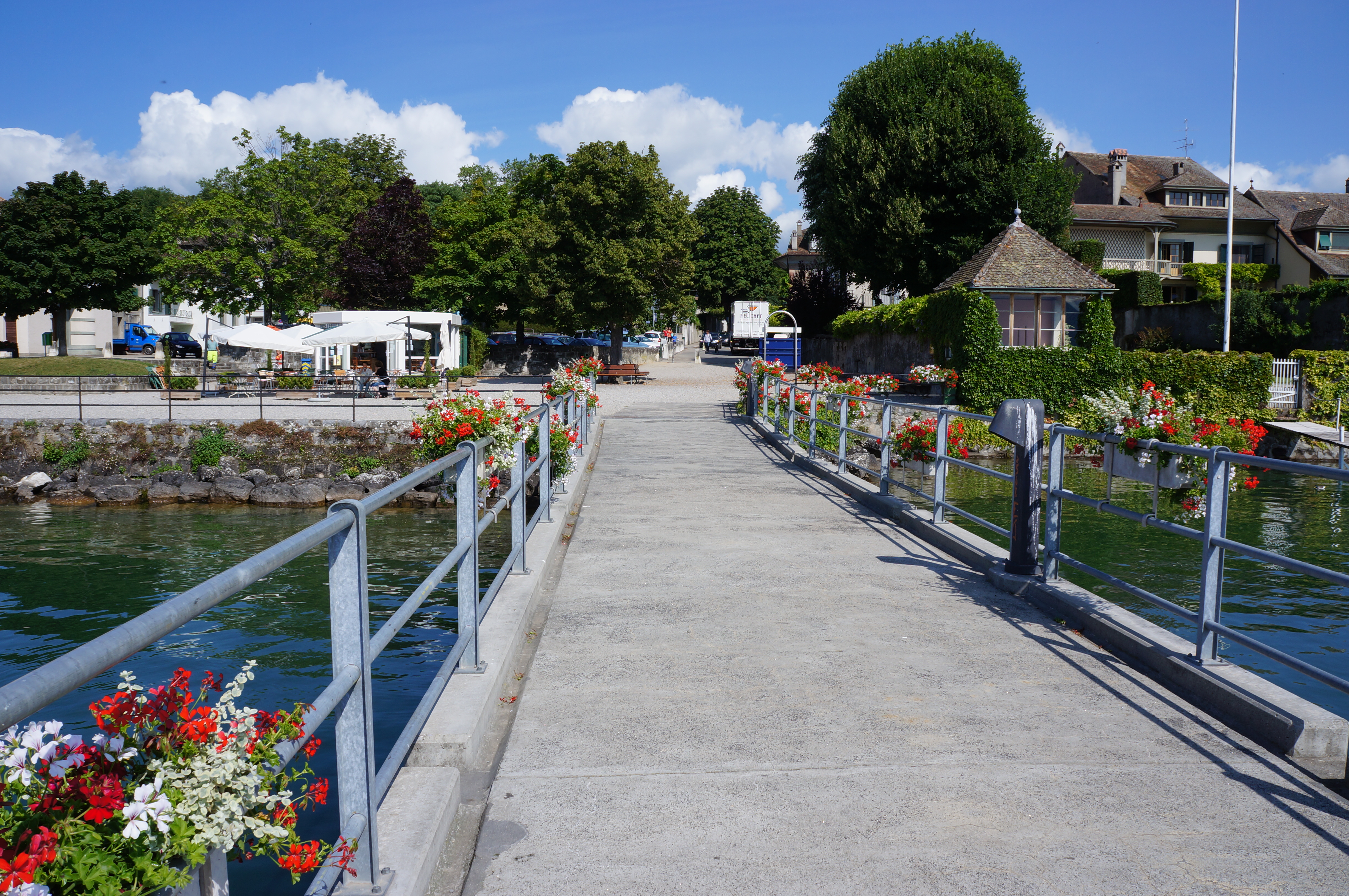 Photo du débarcadère de Coppet