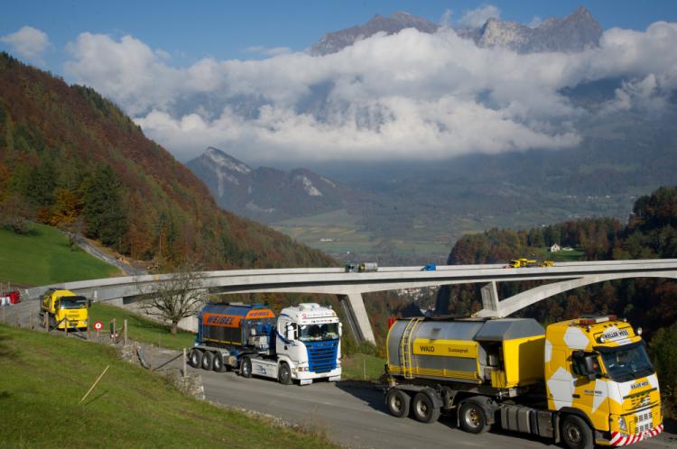 Belagseinbau Gussasphalt 