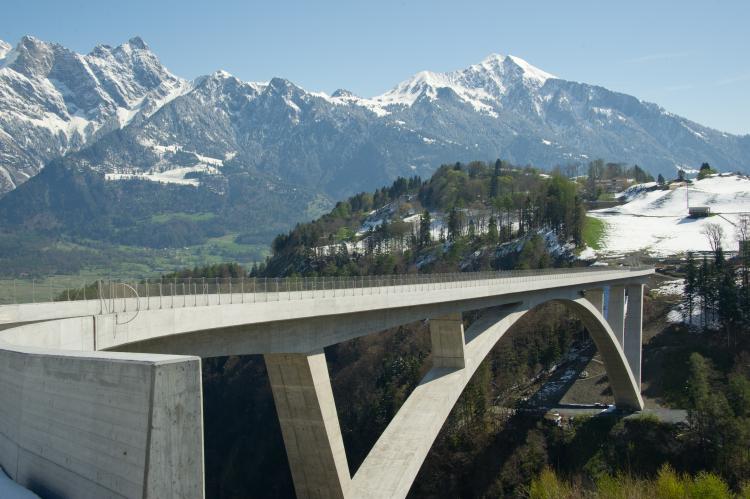 Taminabrücke