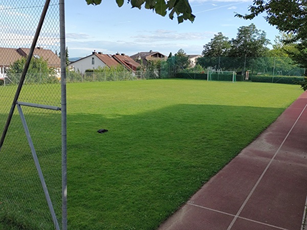 Allenwinden, Sportplätze