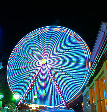 Riesenrad bei Nacht