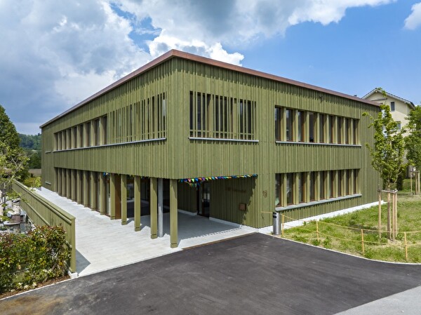 Gebäude der SEB Sennweid