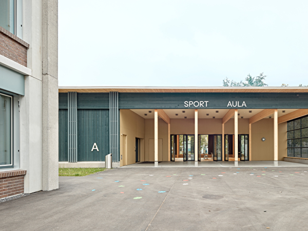 Sternmatt 1, Sporthalle