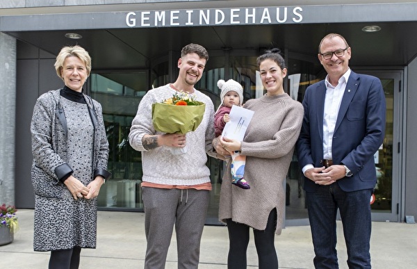Baar feiert den 25'000. Einwohner